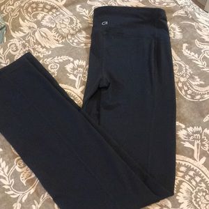 NWOT GapFit Slim Straight Leggings